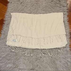 Vanity fair vintage‎ womens white scarf